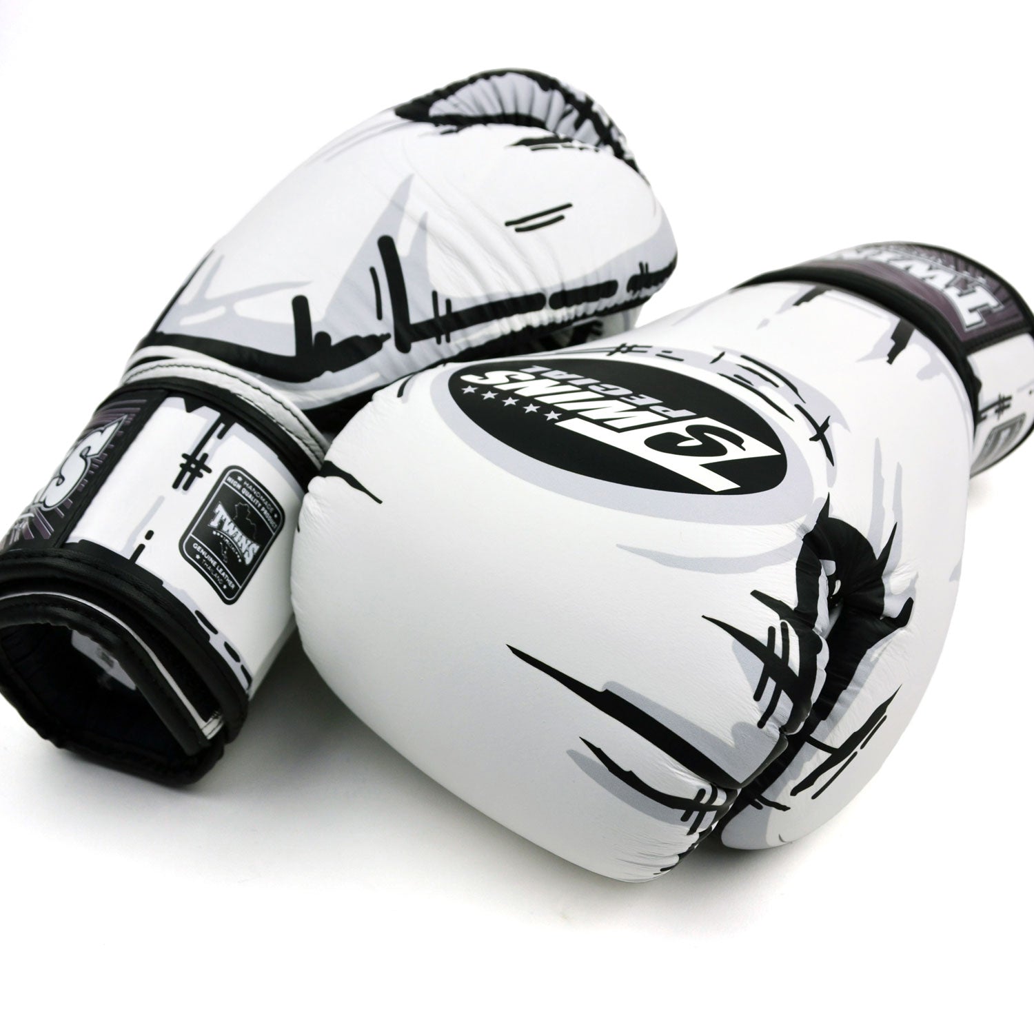 Twins Special Boxing Gloves - Comic (FBGVL4-66)