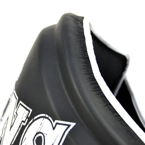 Twins Special Microfibre Belly Pad - Black & White (BEPS4) - Muay Thailand
